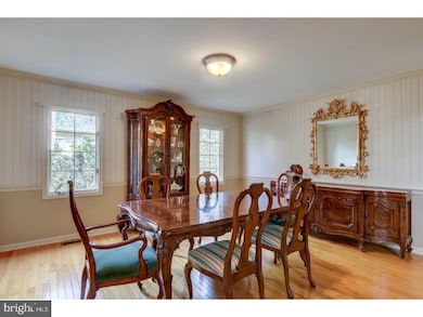114 Trianon Ln, Villanova, PA 19085 - photo 5