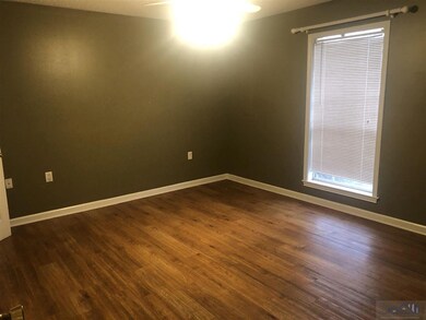 518 N French Quarter Dr, Houma, LA 70364 - photo 7