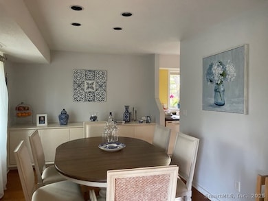 unlisted-address, New Haven, CT 06515 - photo 5