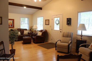 245 Deer Trail Dr, Saylorsburg, PA 18353 - photo 7