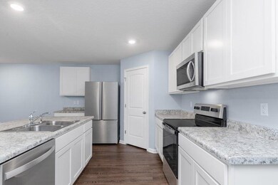 3540 Sugr Maple Ln kitchen