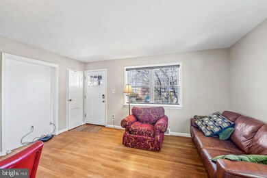 2416 Eccleston St, Silver Spring, MD 20902 - photo 4