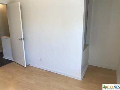 201 S Mitchell St unit 3, San Marcos, TX 78666 - photo 5