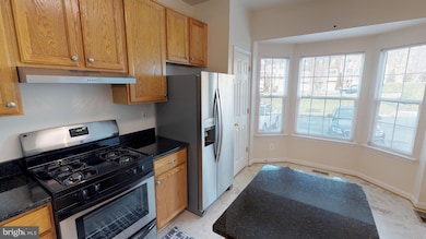 21107 Lake Spray Terrace, Germantown, MD 20876 - photo 6