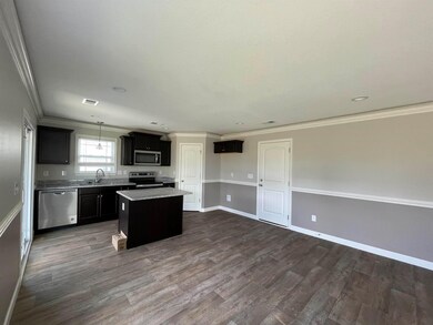 694 Spartan Commodor Ln, Inman, SC 29349 - photo 5