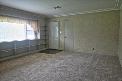 3321 Edinburgh Rd, Allentown, PA 18104 - photo 5