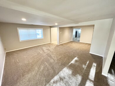 18041 Thomas Ln, Country Club Hills, IL 60478 - photo 7