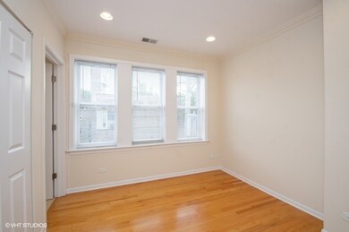 unlisted-address, Chicago, IL 60659 - photo 4