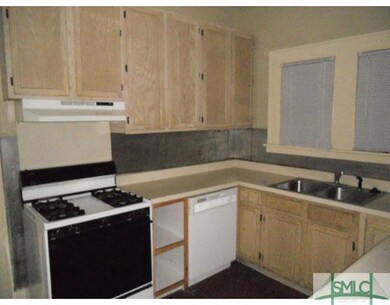 111 W 57th St, Savannah, GA 31405 - photo 4