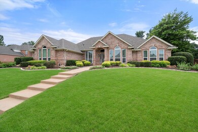 8804 Thornbridge Dr, North Richland Hills, TX 76182 - photo 2