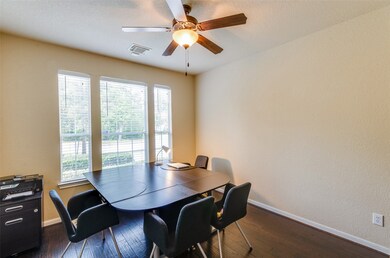 10 Caelin Ct, the Woodlands, TX 77382 - photo 7