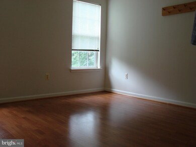 127 Timberbrook Ln unit 301, Gaithersburg, MD 20878 - photo 7