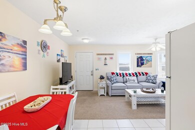 305 N Topsail Dr unit 5, Surf City, NC 28445 - photo 6