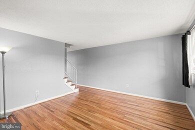 5414 Highridge St, Halethorpe, MD 21227 - photo 3