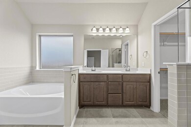 216 Magnolia Dr, Azle, TX 76020 - photo 4