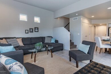 Great Room - to Stairs