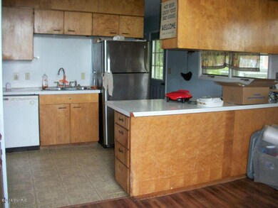 719ThirdKitchen