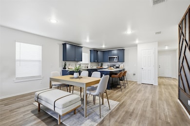 4540 Benham Dr, Crowley, TX 76036 - photo 3