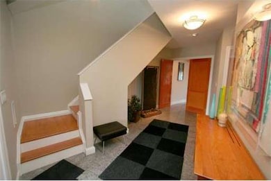 20 Constellation Wharf unit 20, Boston, MA 02129 - photo 4