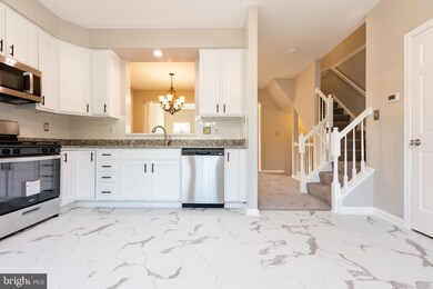 20840 Mountain Lake Terrace, Germantown, MD 20874 - photo 7