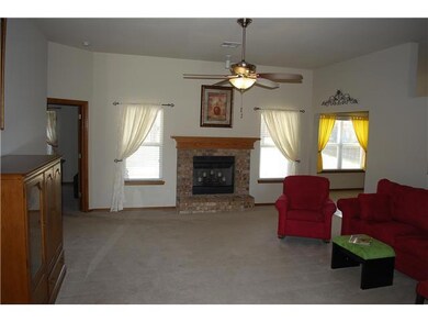 2109 NE 7th St, Moore, OK 73160 - photo 3