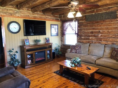 13710 Chandler Rd, Mounds, OK 74047 - photo 6