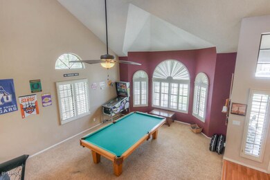 Living Room (5)-SMALL