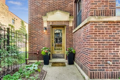 4841 N Bell Ave, Chicago, IL 60625 - photo 3