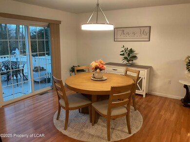 15 Lahn St, Hazleton, PA 18202 - photo 5