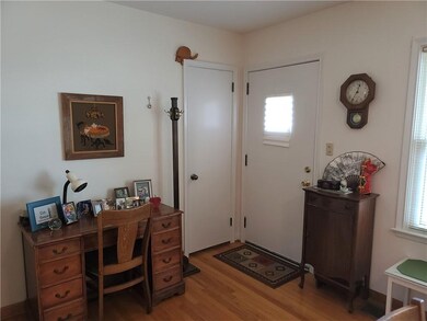 306 E 18th St N, Newton, IA 50208 - photo 7