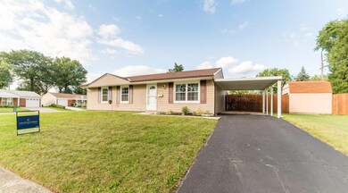 328 Amesbury-19