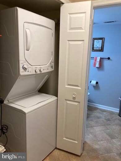 20017 Gateshead Cir, Germantown, MD 20876 - photo 3