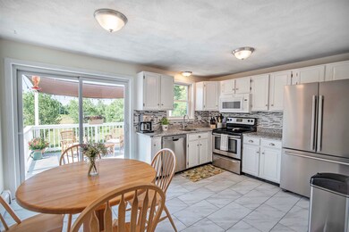 40 Old Auburn Rd, Derry, NH 03038 - photo 5