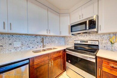 kitchen with stainless appliances (5)