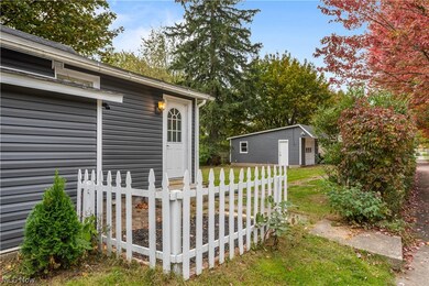 View of yard with an outdoor structure