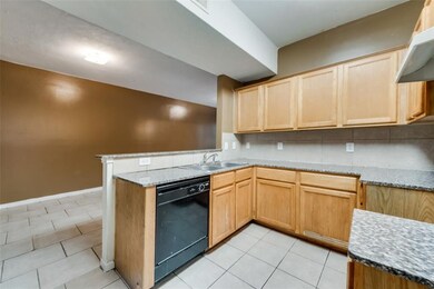 6422 New York St unit A/B, Houston, TX 77021 - photo 4