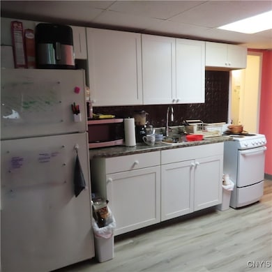 53 E Seneca St, Oswego, NY 13126 - photo 4