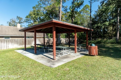 Amenity Covered Picnic