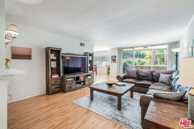 1539 N Laurel Ave unit 106, Los Angeles, CA 90046 - photo 2