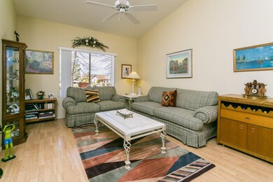 002_Living Room