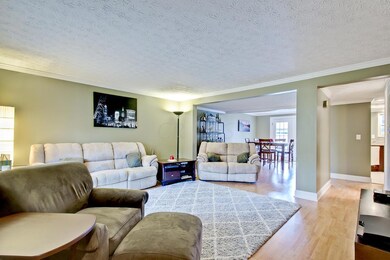 1680 Van Pelt Street-3