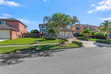 1521 SW 87th Terrace, Pembroke Pines, FL 33025 - photo 3