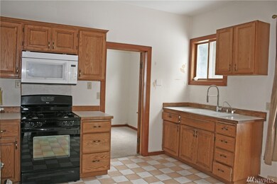 27416 E Lake Riley Rd, Arlington, WA 98223 - photo 7