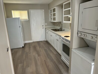 7816 Glass St, Houston, TX 77016 - photo 7