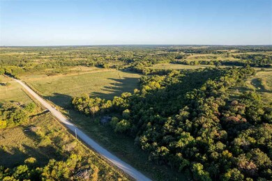 Burris RD E Glencoe Oklahoma 74032, Glencoe, OK 74032 - photo 5