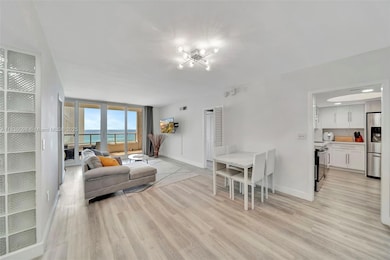 Carriage Club North unit 815, Miami Beach, FL 33140 - photo 3