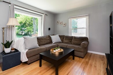 468 e Royal Forest-17