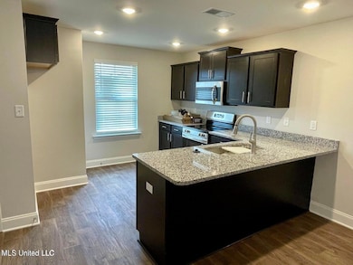 106 Red Bird Cove, Senatobia, MS 38668 - photo 2