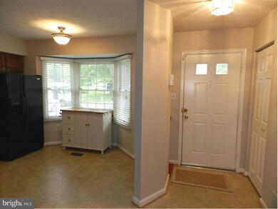 12521 Coral Grove Place, Germantown, MD 20874 - photo 2