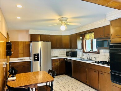 9 Linden Dr, West Warwick, RI 02893 - photo 6